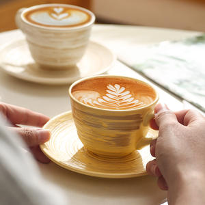 Taza de cerámica espiral en relieve Retro japonés <span class=keywords><strong>2023</strong></span>, nueva tendencia, de cerámica y Juego de platillos taza de café, tazas y platillos de té - Product Image 1