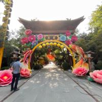 Lanternes géantes personnalisées Si Hai pour festival des fleurs, en tissu de soie, avec éclairage LED, en acier, imperméables, faites à la main, pour décoration de tunnel extérieur