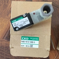 Una Válvula Solenoide Nueva FAB21-6-2-12HS-3 DC24V