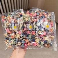 Jepit Rambut Mini Plastik Multi-Gaya IFOND Warna-Warni Bentuk Krisan Kecil Kemasan Ramah Lingkungan untuk Gaya Rambut Sehari-hari Anak-Anak