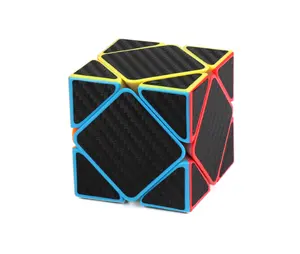 Cube magique en fibre de carbone 2x2 pour enfants, nouveau design, autocollant en fibre de carbone, jouet éducatif, jeux de cerveau