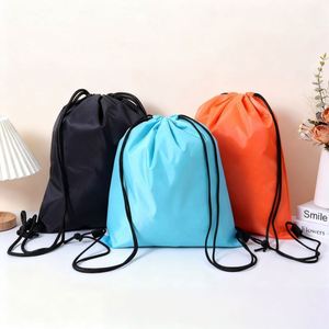 Bolsa Deportiva Impermeable de Poliéster de Alta Calidad con Cordón y Logotipo Personalizado para Promoción de Productos - Product Image 1