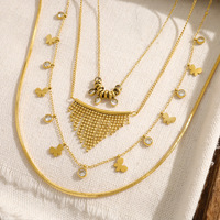 Collier superposé en acier inoxydable plaqué or 18 carats avec pendentif papillon en zircon cubique et chaîne chevrons pour femme, vente en gros OEM