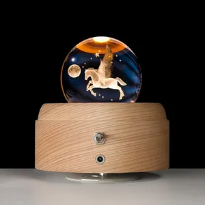 Luz Led 3D de noche con bola de cristal, lámpara de mesita de noche con Base de madera, con caja de música, regalo electrónico