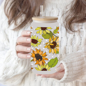 Vaso de vidrio de doble pared de 16 oz con logo de adhesivo transferible Blooming Seasons, envolturas <span class=keywords><strong>para</strong></span> vasos con diseño Forest Healing UV DTF y Vaca de las Tierras Altas - Product Image 1