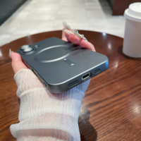 Étui fin en TPU souple avec revêtement givré couleur unie pour 16 Pro Max 12 13 14 15, compatible avec la charge sans fil magnétique