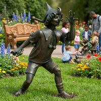 Sculpture de Pinocchio en bronze grandeur nature, style antique, pour jardin fleuri, statue de bienvenue en bronze