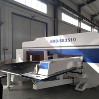 357 Modèle cnc tourelle poinçonneuse utilisée pour la perforation et la coupe