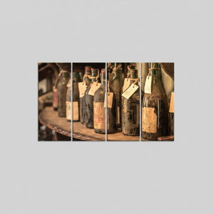 Toile imprimée avec des bouteilles de vin vintage : décoration élégante pour bar, lot de 4 toiles - Product Image 2