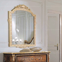 Luxuriöses französisches Kingsize-Bett mit getuftetem Kopfteil, goldfarbenem, holzgeschnitztem Schlafzimmer-Set aus Foshan für Villen