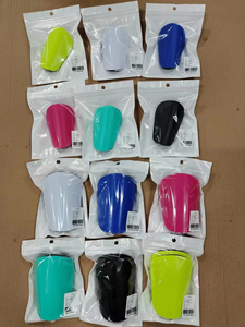 Espinilleras Personalizadas de Fútbol PP EVA para Protección de Piernas para Jóvenes y Adultos - Product Image 6
