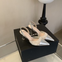 Sandales de mariée personnalisées de luxe à talons fins ornées de strass, respirantes et légères pour l'été