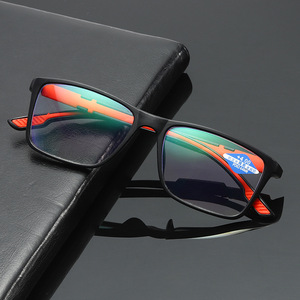 Venta al por mayor <span class=keywords><strong>de</strong></span> <span class=keywords><strong>gafas</strong></span> <span class=keywords><strong>de</strong></span> lectura <span class=keywords><strong>presbicia</strong></span> <span class=keywords><strong>de</strong></span> doble luz anti-luz azul nuevo <span class=keywords><strong>diseño</strong></span> cuadrado <span class=keywords><strong>de</strong></span> PC portátil para ancianos - Product Image 2