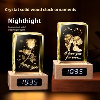 Lampe de chevet numérique LED en cristal carré gravé en 3D, horloge, lampe tactile chaude, souvenir personnalisé, chambre à coucher, Noël