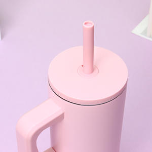 แก้วน้ำสแตนเลสสุญญากาศแบบกำหนดเองขนาด 24 ออนซ์ พร้อมหูจับซิลิโคนและหลอดดูด สำหรับพกพาเดินทาง - Product Image 5