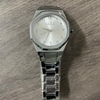 Montre à quartz tendance pour homme avec bracelet en alliage, résistance à l'eau 30M, cadran 43mm, style sport, esthétique haut de gamme