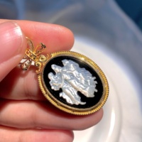 Joyería Vintage personalizada tallada concha negra fregona ágata camafeo colgante 925 plata esterlina 18K Collar chapado en oro