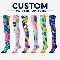 Chaussettes longues personnalisées imprimées au-dessus du genou OEM ODM, colorées, à motifs intégraux, douces, respirantes, faible MOQ, fournisseur d'usine