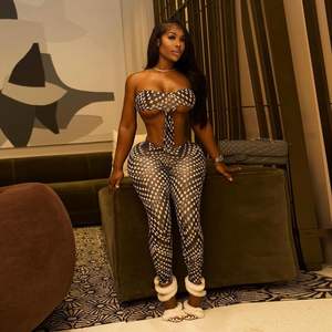 Combinaison sexy personnalisée 2026 pour femme, épaules dénudées, imprimée, transparente, en spandex et polyester, effet push-up, tenue de soirée style Y2K - Product Image 3