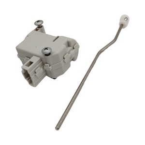 Attuatore Sportello Serbatoio Carburante 5K6810773 per VOLKSWAGEN GOLF MK6 <span class=keywords><strong>2.0</strong></span> <span class=keywords><strong>TDI</strong></span> <span class=keywords><strong>2009</strong></span> - Product Image 2