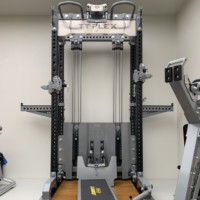 Équipement de fitness multifonctionnel adapté à l'exercice de toutes les parties du corps et à l'entraînement physique.
