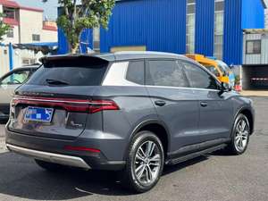 BYD Song Pro 2019 de Lujo, Automático, Usado, Sedán, Tracción Total, Euro VI, Neumáticos R16, Asientos de Cuero, Cámara Trasera Oscura, Volante a la Izquierda, Techo Solar - Product Image 5