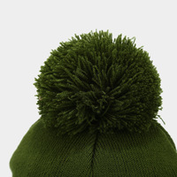 Bonnet tricoté uni avec revers, pompon et broderie personnalisée pour le ski, les activités de plein air et les voyages
