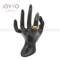 Bague en acier or 24 carats sans décoloration Bague en pierre naturelle Bague fine en gros