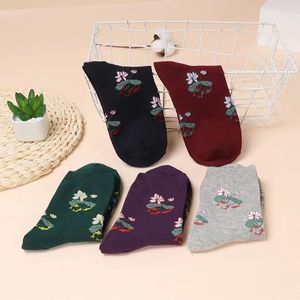 Zhuji Women's Crew Socks Mid-Calf Jacquard Floral Pattern Anti-Bacterial For Spring Autumn Elderly Mothers - Product Image 3
