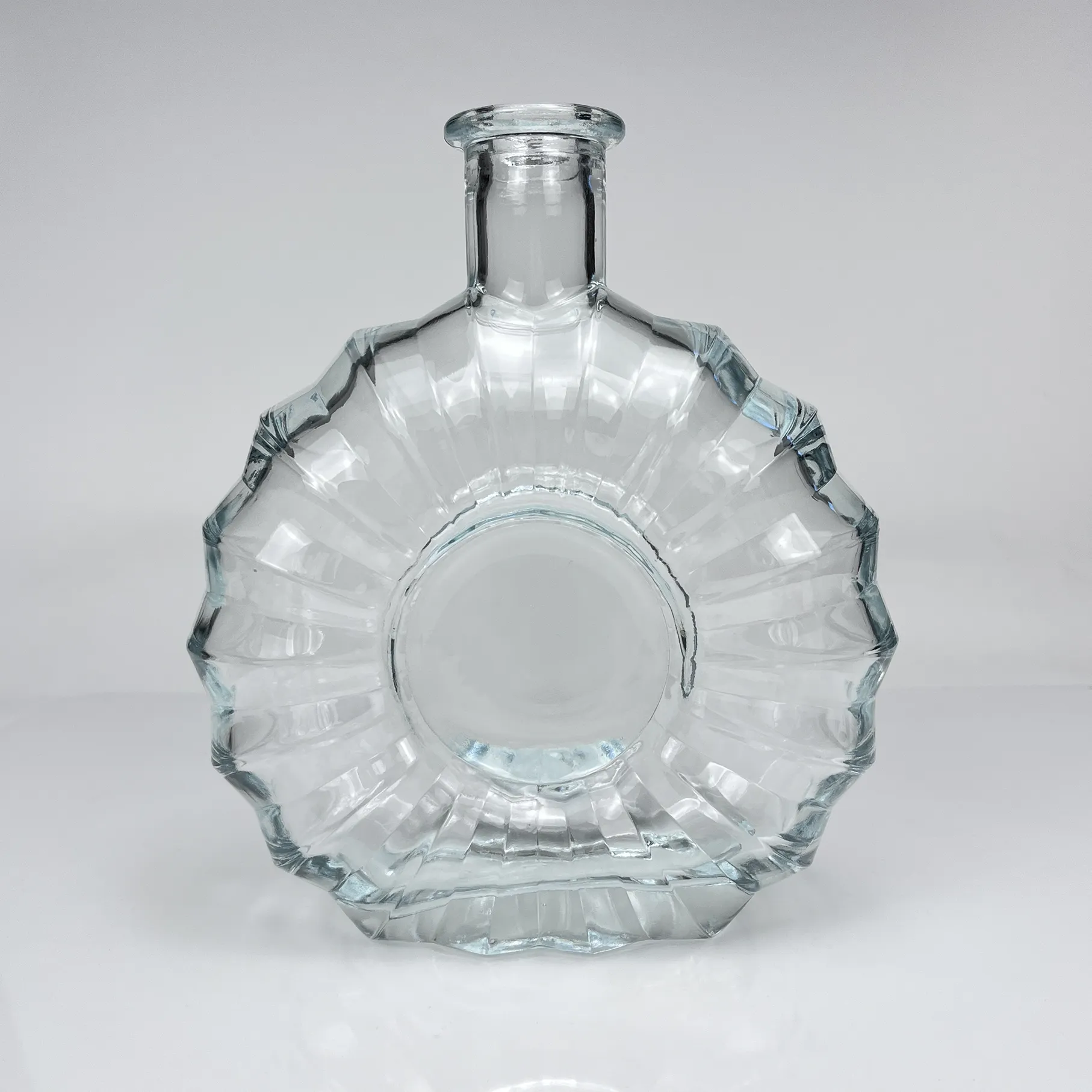 Hot Sale Factory Direkter Preis Tragbares Kristall material Premium Glasflasche