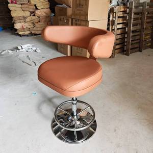 Chaises de casino en cuir véritable, design moderne, réglables et pivotantes, avec structure métallique durable, confortables pour la salle à manger et l'appartement - Product Image 2