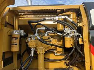 Buen estado Japón Original usado Caterpillar CAT 330DL 30 Ton Excavadora sobre orugas CAT330DL Excavadoras para la venta - Product Image 6