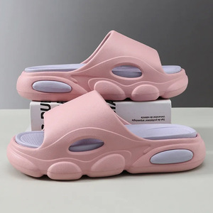 Claquettes d'été tendance pour hommes, confortables, à semelle épaisse en EVA, pour la plage et la maison, rehaussantes, résistantes à l'usure et antidérapantes - Product Image 3
