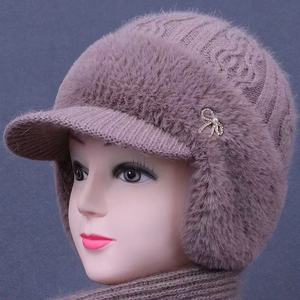 Nouvelle casquette tricotée unisexe automne-hiver, chaude et décontractée, avec doublure en velours épais, protection des oreilles, motif camouflage à carreaux et nœuds, pour la plage et les affaires - Product Image 1