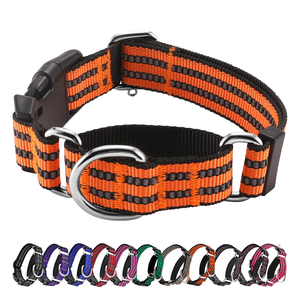 Adjustable Soft <b>Padded</b> Reflective Multi-functional Dog Leash Durable Nylon Retractable Quick Release for Daily <b>Walking</b> Training - Product Image 5