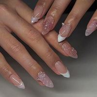 Vente en gros de 24 pièces/boîte de faux ongles à presser avec colle, forme stiletto, pointue, amande, ongles artificiels, faux ongles personnalisés