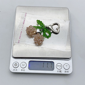 Al por mayor Llavero de <span class=keywords><strong>Cereza</strong></span> Sexy para Mujer con Abalorios, Colgante de Fruta, Cierre de Corazón, Llavero de Moda, Joyería Estética, Regalo, Accesorios a Granel - Product Image 6