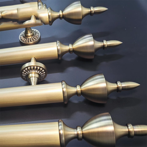 Maniglie per Porte in Stile Moderno Personalizzate Color Canna di Fucile per Centri Commerciali di Dubai e Palazzi Sauditi - Barre Hardware di Lusso per Ingressi - Product Image 3
