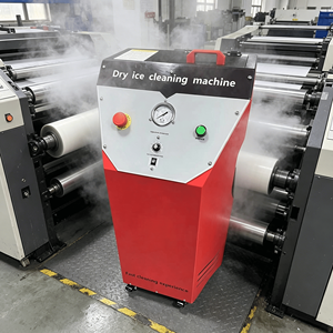 Nettoyeur <span class=keywords><strong>de</strong></span> moteur <span class=keywords><strong>de</strong></span> voiture par sablage <span class=keywords><strong>avec</strong></span> nettoyeur haute pression et PLC pour dégraissage à la glace sèche, élimine le carbone des compartiments des cylindres - Product Image 5