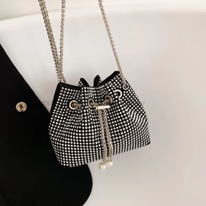 Sac à main seau pour femme, nouveau modèle, à prix abordable, avec chaîne et perles, pochette de soirée, sac de mariage, fournisseur Tanjing - Product Image 3