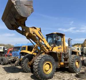 Bon prix, chargeuse sur pneus Komatsu WA400 d'occasion, chargeuse de 6 tonnes - Product Image 3