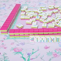 Moderno Juego de Mahjong Americano Portátil de Acrílico Rojo Rosa de Lujo Automático para Reuniones Familiares y Entretenimiento