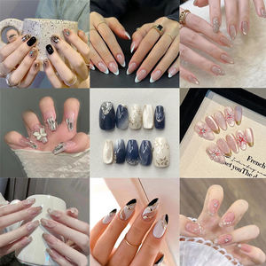 Nouveauté 2026 : Ongles à presser carrés en ABS, motif fleur de lys 3D, rayures tigrées, papillon, style stiletto, faits main, très tendance - Product Image 3