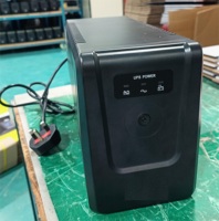 Onduleur interactif en ligne 800VA 480W avec batterie au plomb scellée 12V 9Ah intégrée, LED, LCD en option, USB, RS232 pour PC personnel