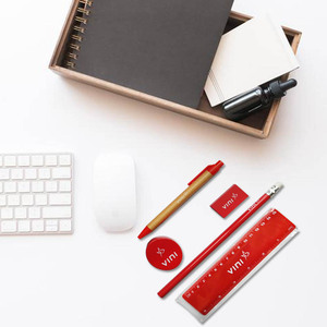 Ensemble de papeterie rouge <span class=keywords><strong>6</strong></span> pièces avec trousse à crayons, logo personnalisé, kit de fournitures scolaires, ensemble cadeau pour étudiants, cadeaux promotionnels pour la rentrée scolaire - Product Image 4