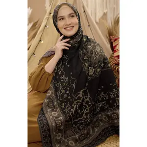 2022 Wholesale Custom Design High Quality 52 Colors Matte Satin Soft Women Muslim Printed Hijab Shawl Scarf