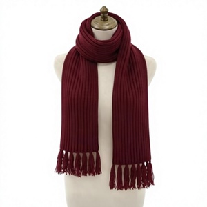 Écharpe d'hiver jacquard rayée en acrylique tricoté légère et respirante pour hommes, châle traditionnel mignon pour étudiants et couples - Product Image 5