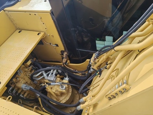 รถขุดตีนตะขาบ CAT 320E มือสอง ราคาแข่งขัน ระบบไฮดรอลิกทำงานราบรื่น ชั่วโมงการทำงานต่ำ ขายดี มีสินค้าในสต็อก - Product Image 6
