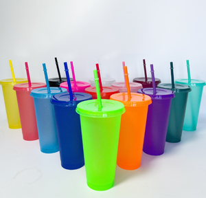 Vaso <span class=keywords><strong>de</strong></span> 710 ml con Pajita (Material PP) - Product Image 1
