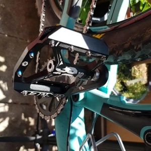 Pédale de vélo de montagne ultralégère en alliage d'aluminium CNC, <span class=keywords><strong>vente</strong></span> chaude d'usine, pédale de vélo <span class=keywords><strong>VTT</strong></span> <span class=keywords><strong>DH</strong></span> XC CNC - Product Image 6